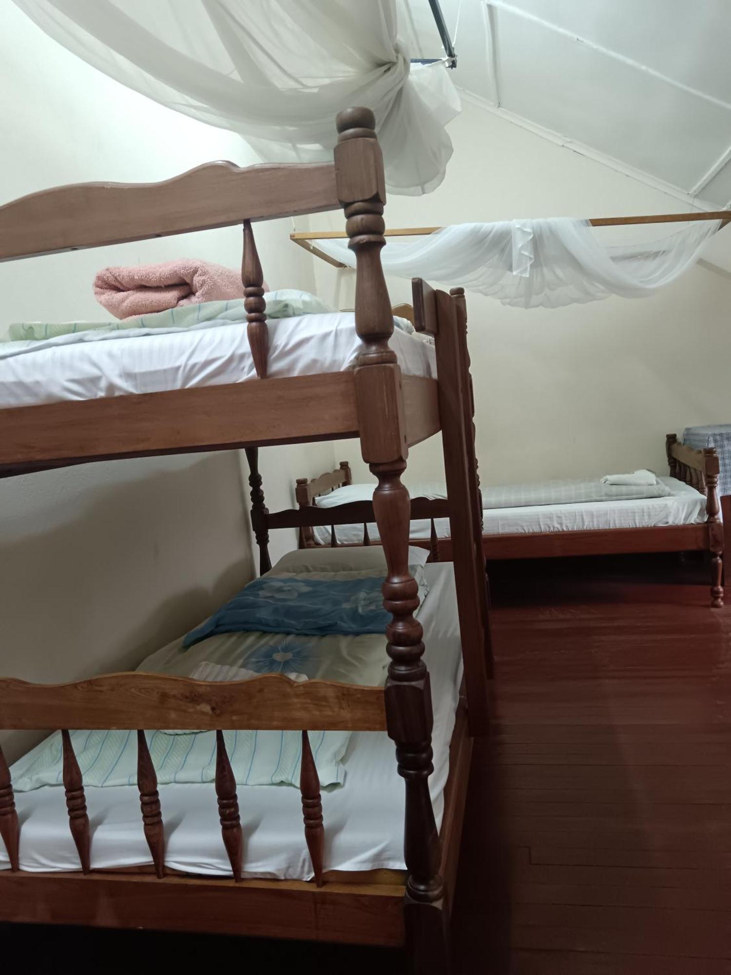 Lovasoa 4C Hotel Antsirabe Ngoại thất bức ảnh