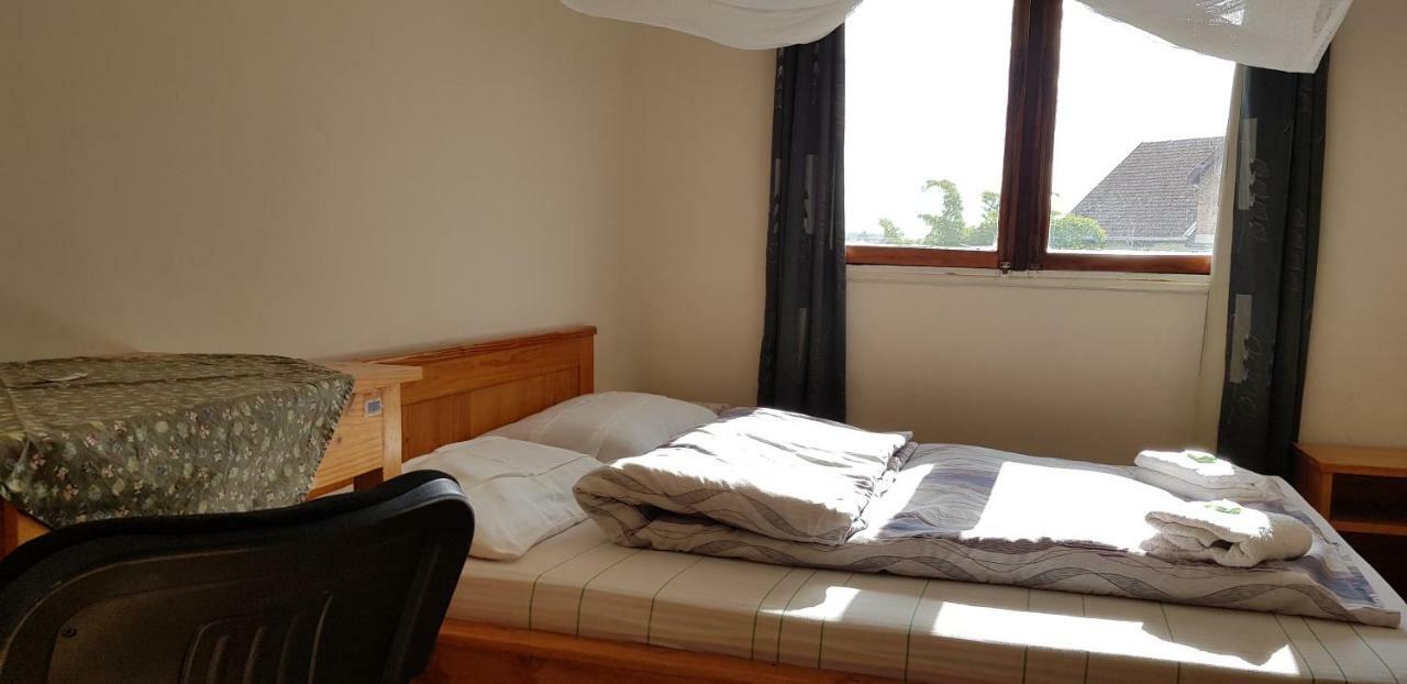 Lovasoa 4C Hotel Antsirabe Phòng bức ảnh