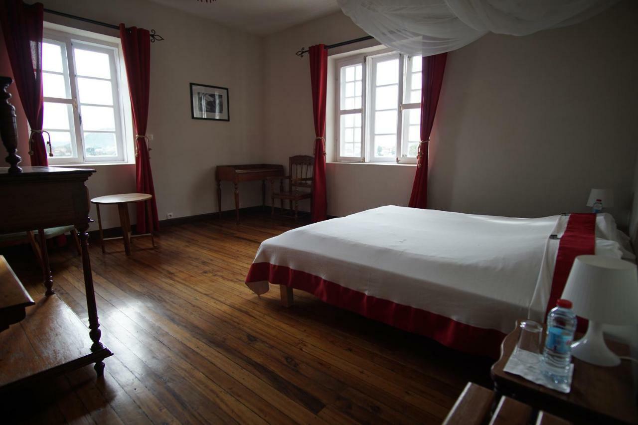 Lovasoa 4C Hotel Antsirabe Ngoại thất bức ảnh